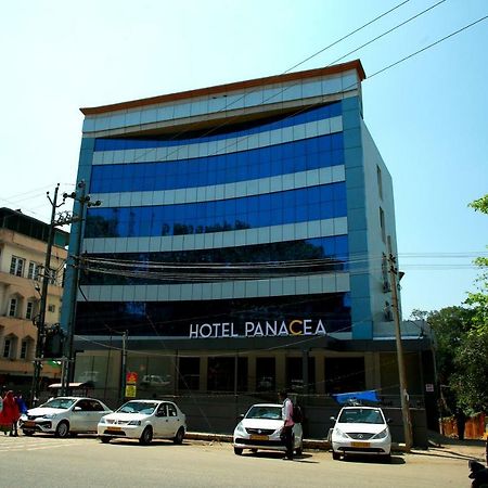 Hotel Panacea Ventures Kollam Ngoại thất bức ảnh