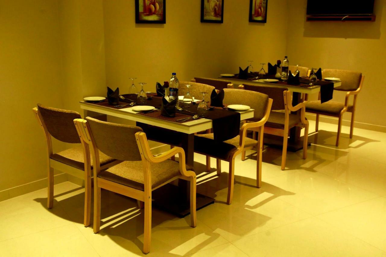 Hotel Panacea Ventures Kollam Ngoại thất bức ảnh