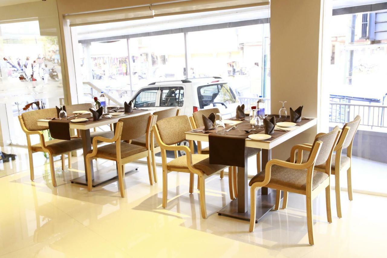 Hotel Panacea Ventures Kollam Ngoại thất bức ảnh